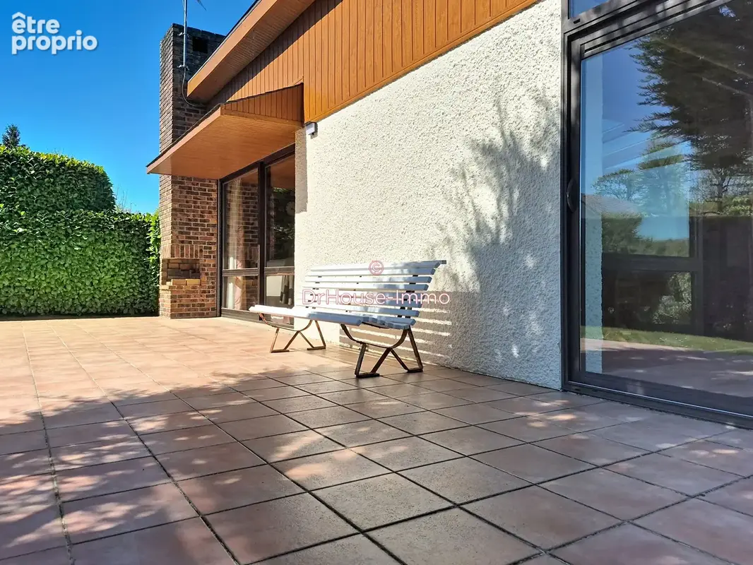 Maison 6 pièces 130 m² à vendre à Elancourt (78990) - photo 9