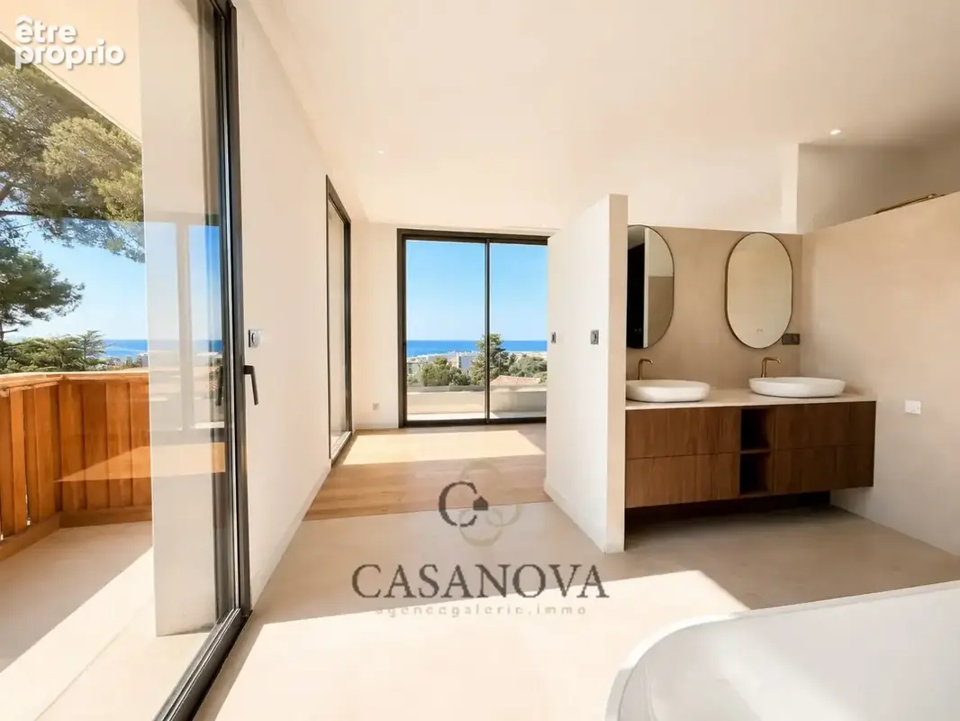Maison contemporaine d'environ 177 m² avec piscine et garage à Sète - photo 10