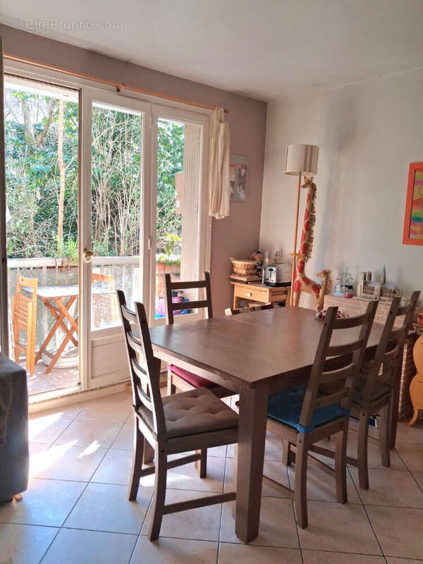 Appartement à PARIS-12E