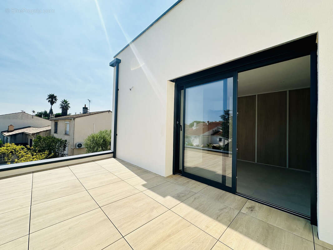 - lattes centre - villa contemporaine neuve 2026, quartier prise, materiaux haut de gamme, a 50m du tram et co - photo 10