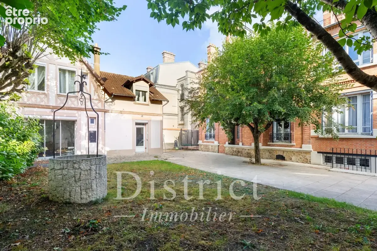 Saint-Maurice – Demeure de charactère de 617m² avec dépendance - photo 16