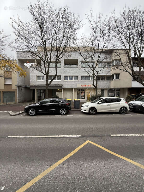 Appartement à LE BLANC-MESNIL