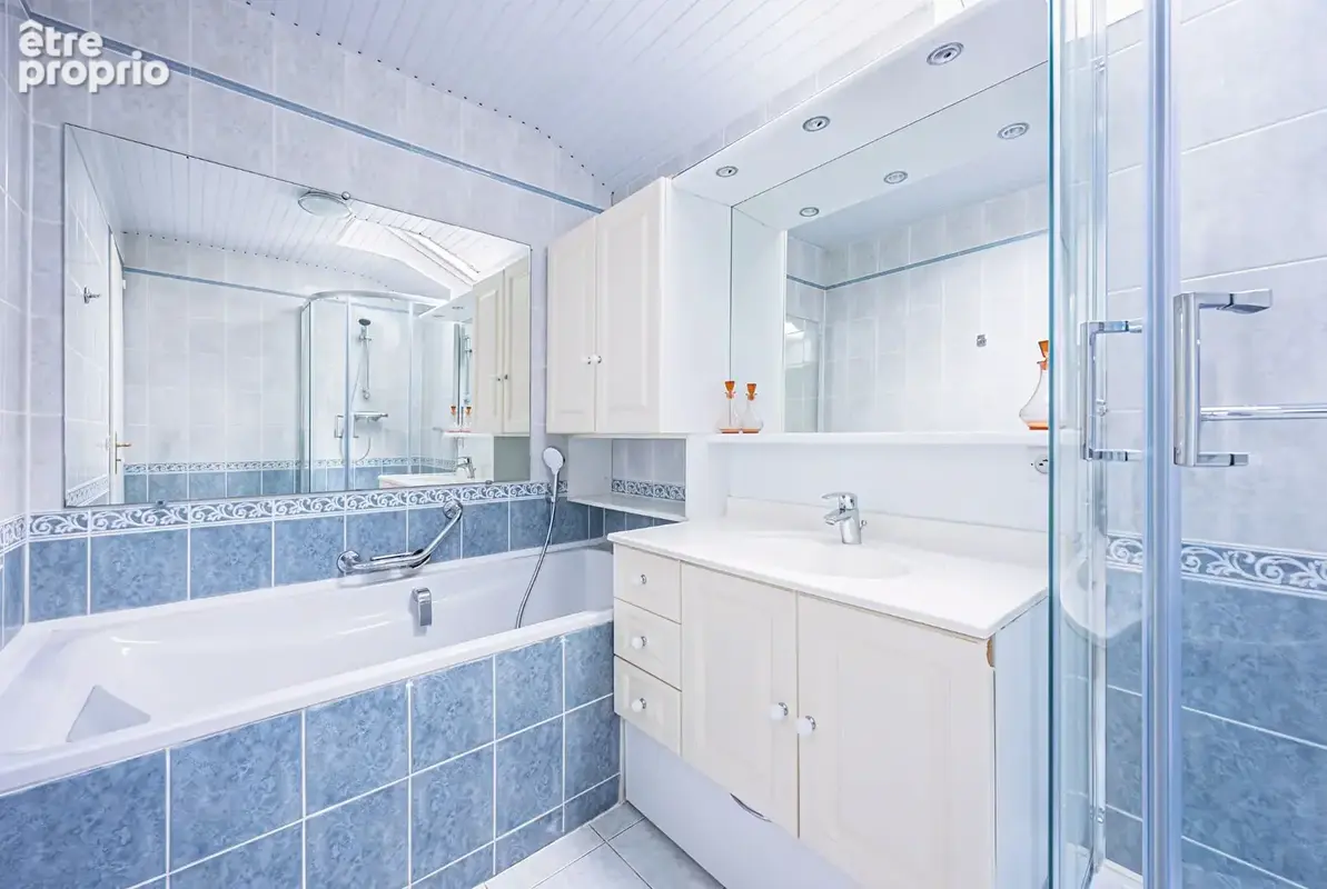 NANTES Canclaux - Maison de 224m² - photo 12