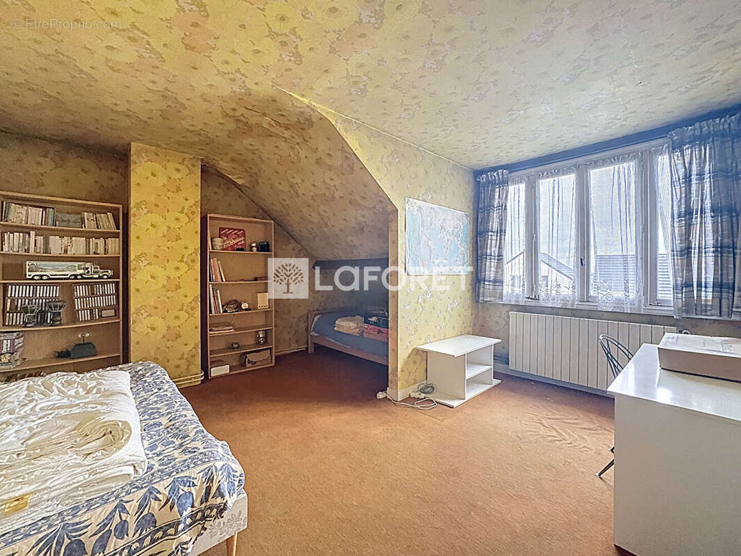 Maison à BONNEUIL-SUR-MARNE