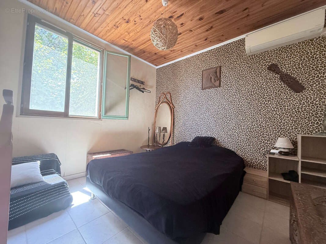 Entre mer et nature, découvrez une villa au charme authentique - photo 18