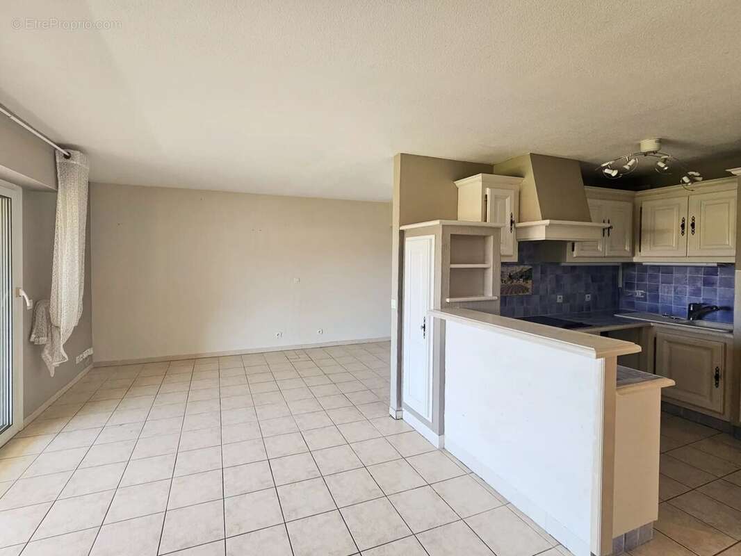 Appartement à SAINT-RAPHAEL