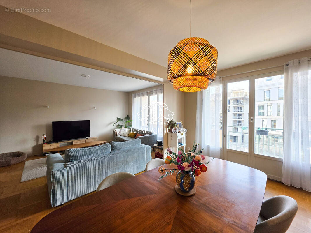 Appartement à LYON-8E