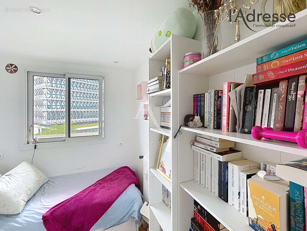 Appartement Suresnes 5 pièce(s) 89.02 m2 avec 2 balcons terrasse - photo 7