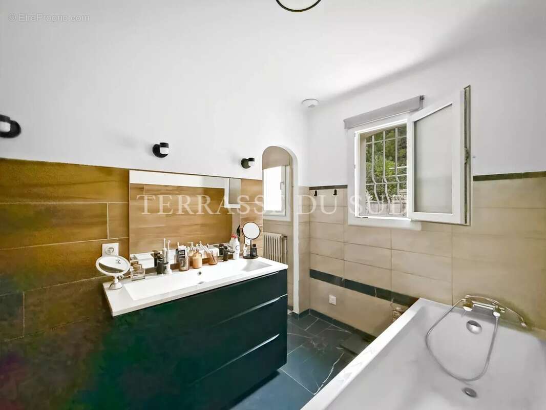 Maison à BOUC-BEL-AIR