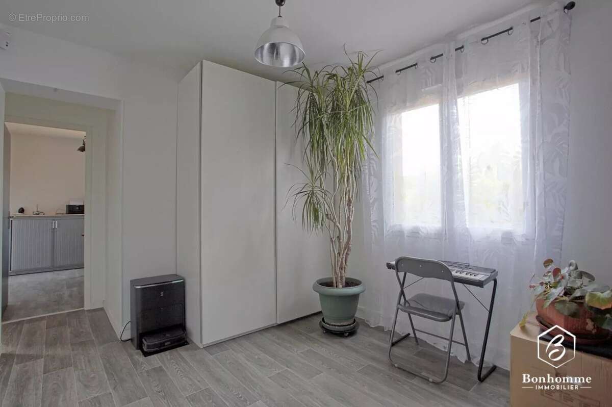 Maison 7 pièces 155 m² - Saint-Morillon - photo 7
