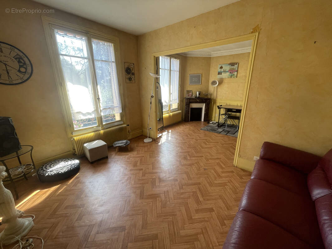 Maison à CHAMPIGNY-SUR-MARNE