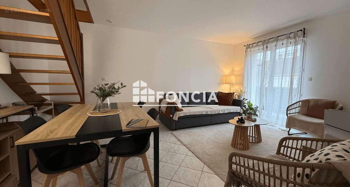 Appartement à ROISSY-EN-BRIE