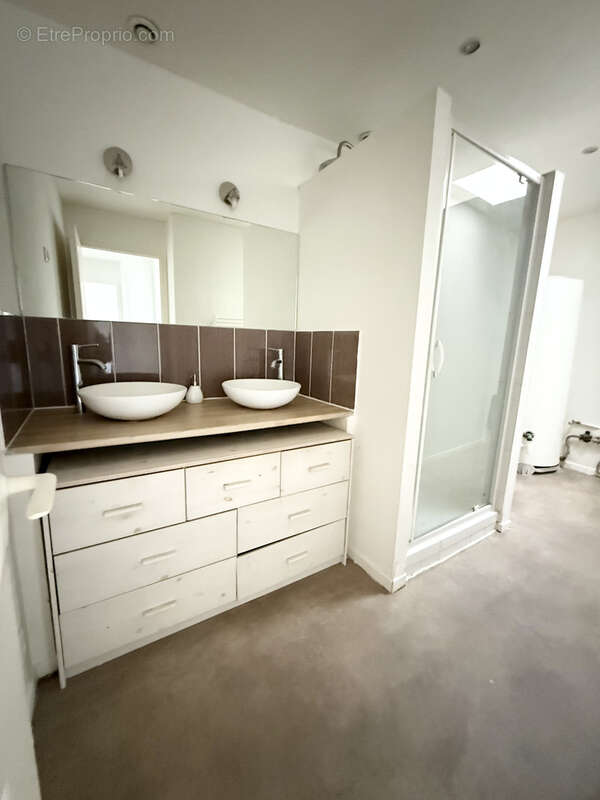 Maison à LALANDE-DE-POMEROL