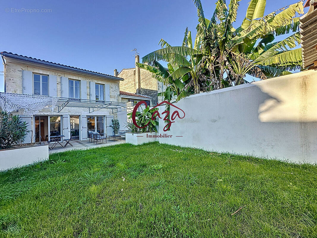 Maison à CAMBLANES-ET-MEYNAC