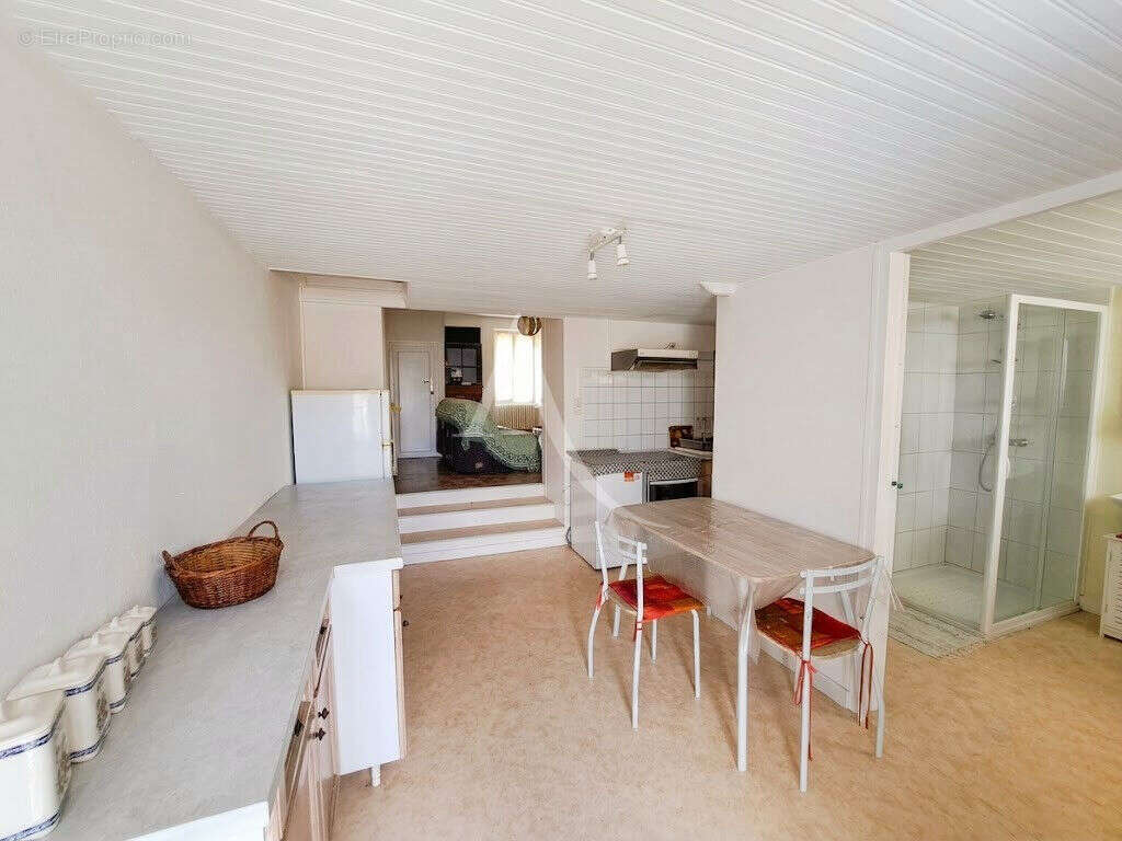 Maison à LES HERBIERS