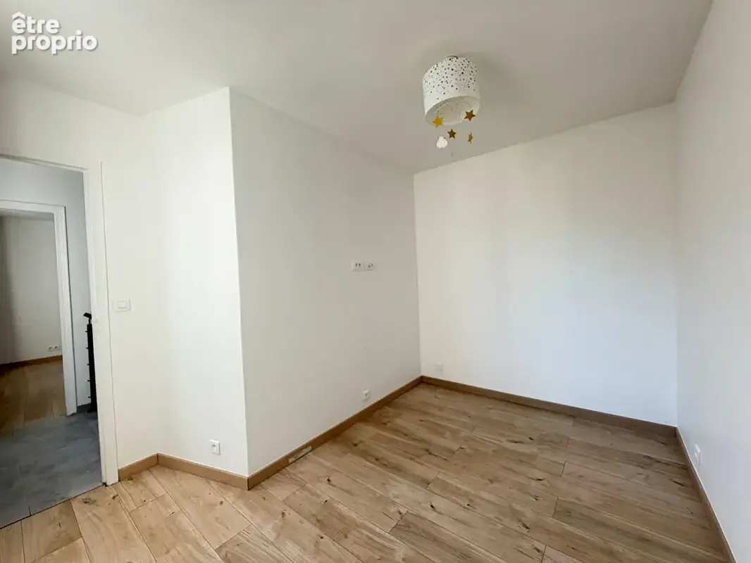 Maison de Ville - Bougival / 4 pièces 91 m2 / Type maison de ville - photo 15
