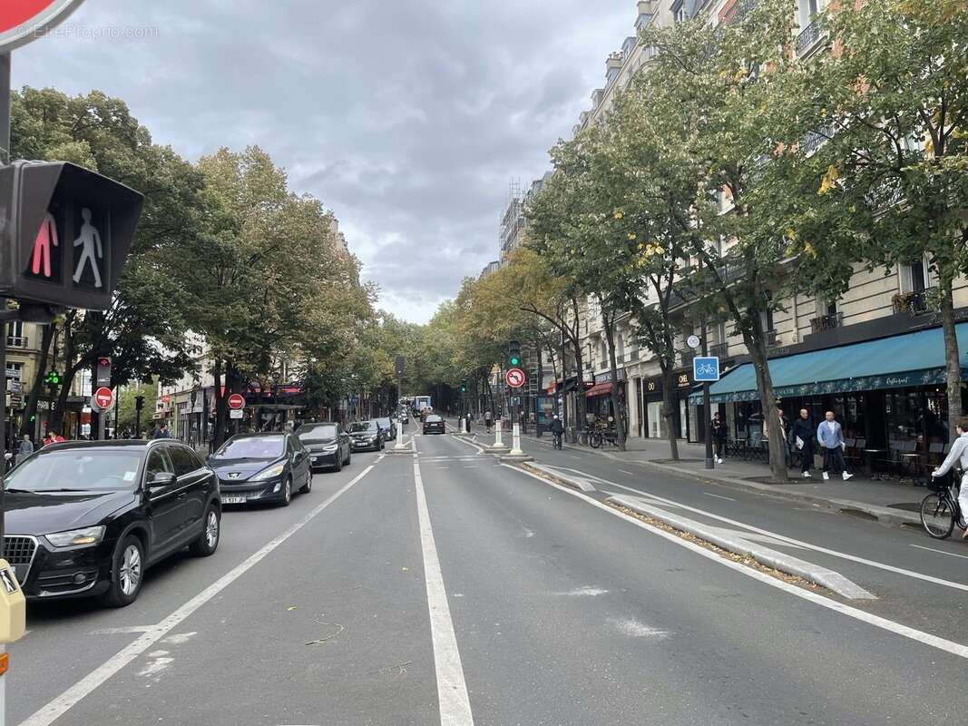 Autre à PARIS-20E