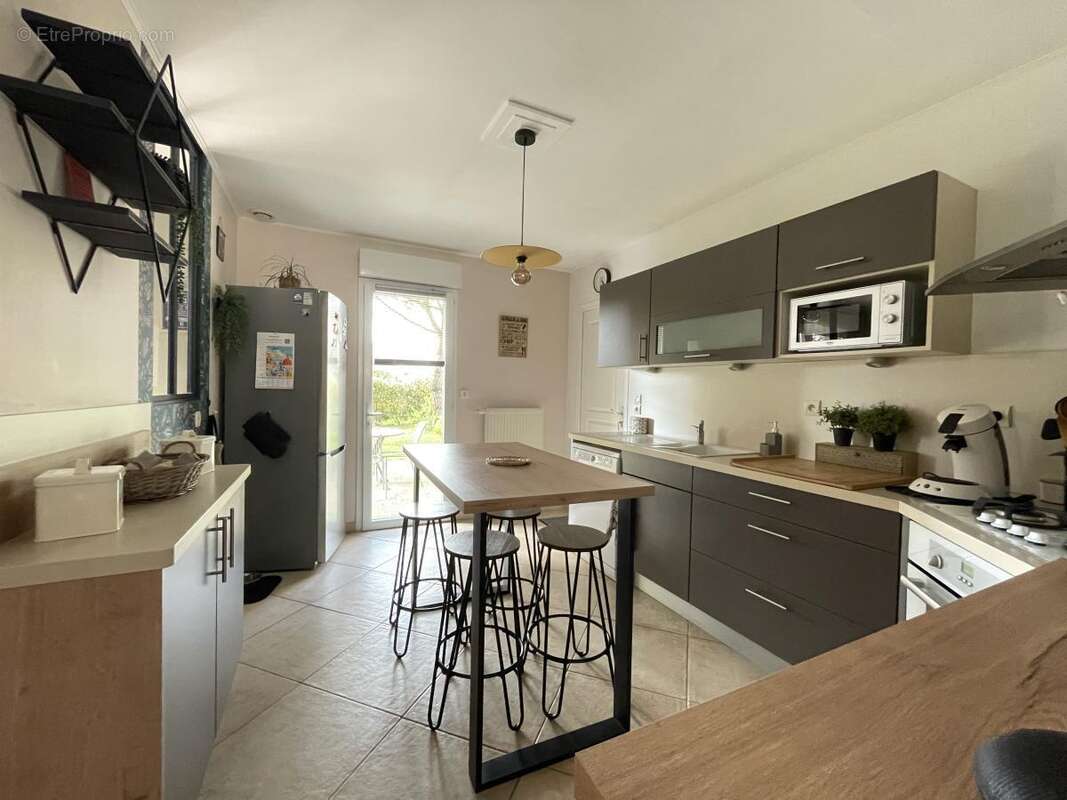 Maison à MONTFORT-LE-GESNOIS