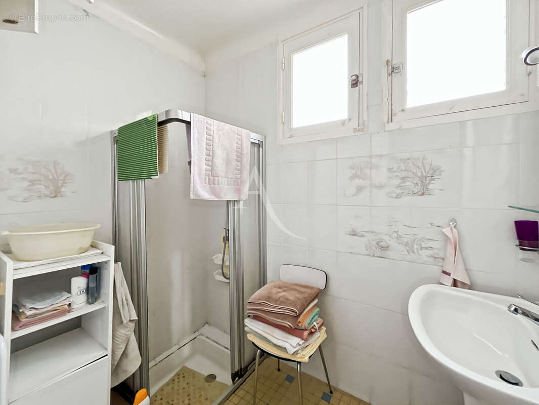 Maison T3 avec garage de 40 m² à seulement 250 mètres du Super U - photo 11