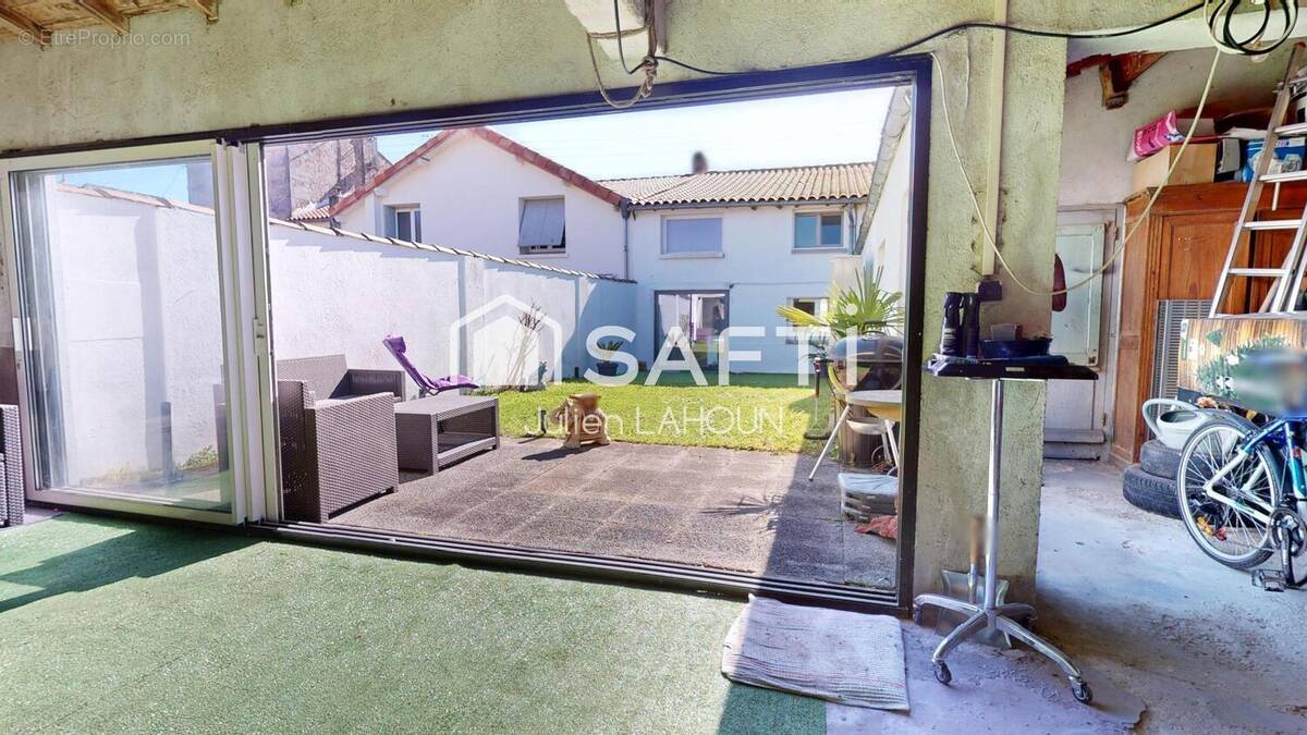 Photo 1 - Maison à COGNAC