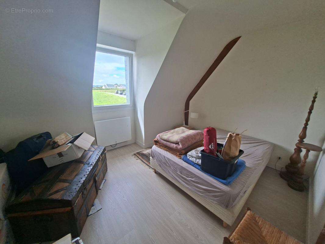 Le calme de la campagne à deux pas du centre-ville, une maison familiale entièrement rénovée ! - photo 14