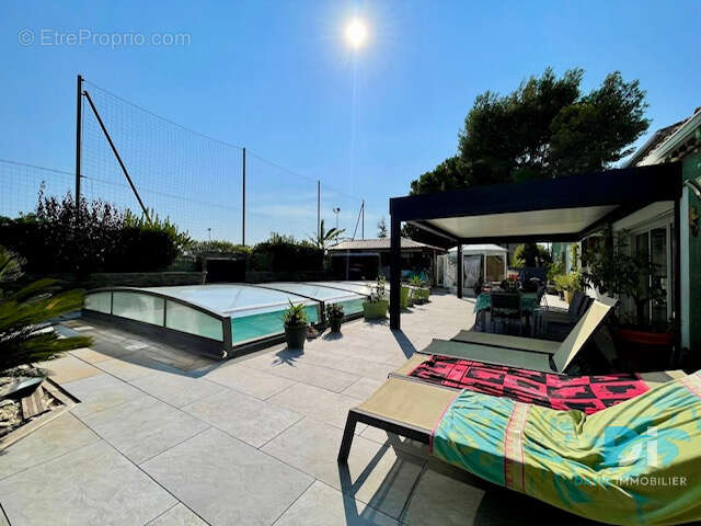 MONTBLANC, villa de 250 m2 hab sur 1859m2 de terrain. - photo 3