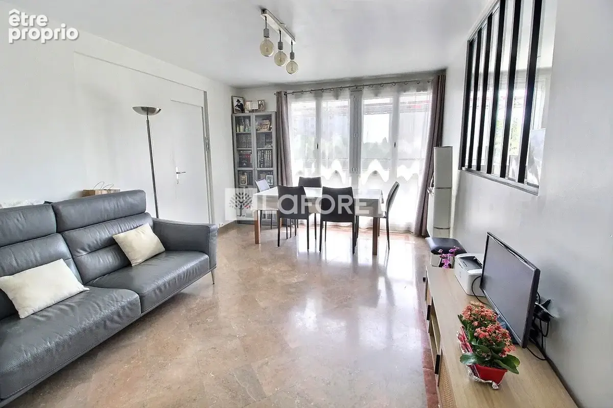 Appartement Villeneuve La Garenne 4 pièce(s) 75 m2 - photo 2