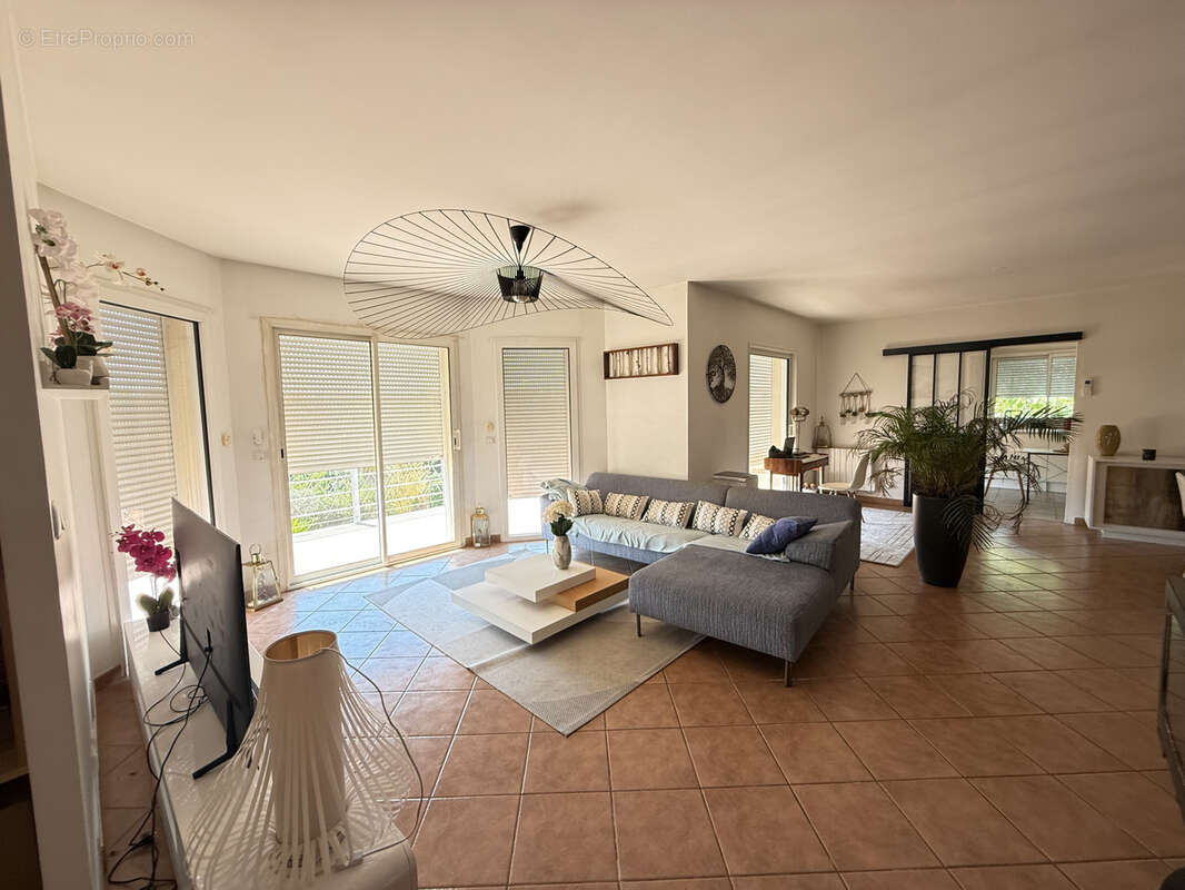 Maison à NIMES