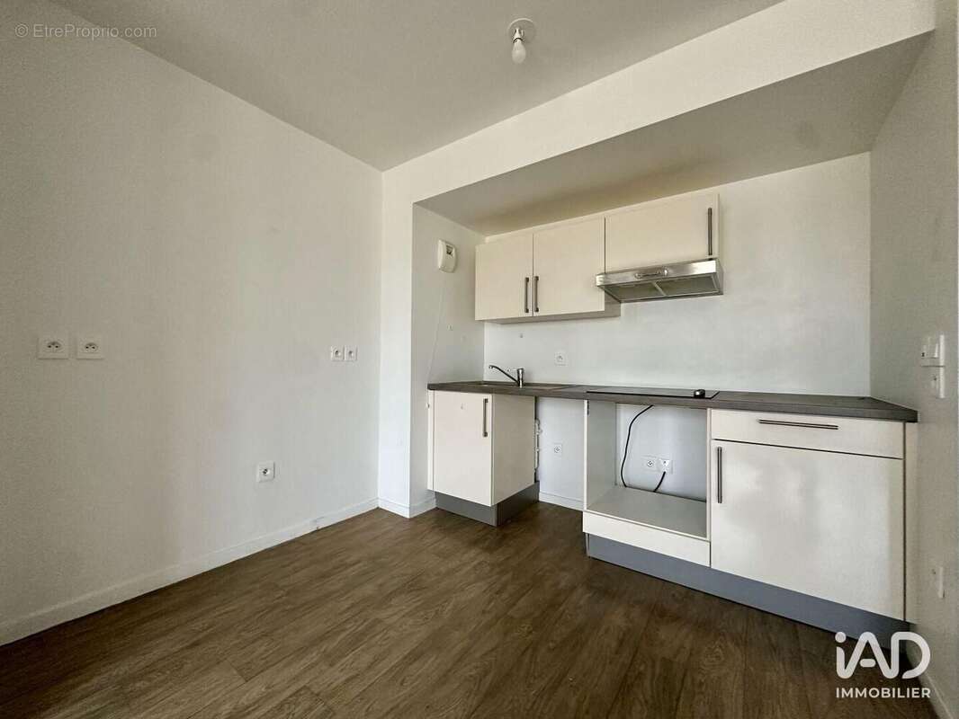 Photo 4 - Appartement à SAVIGNY-LE-TEMPLE