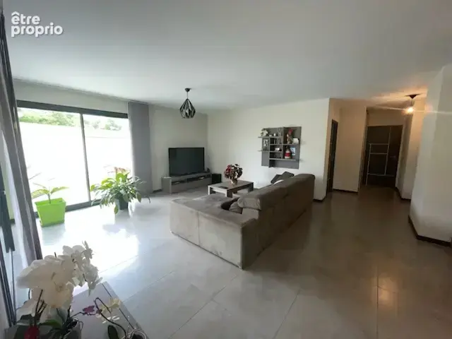 Maison T5 de plain-pied avec piscine   Flourens - photo 3