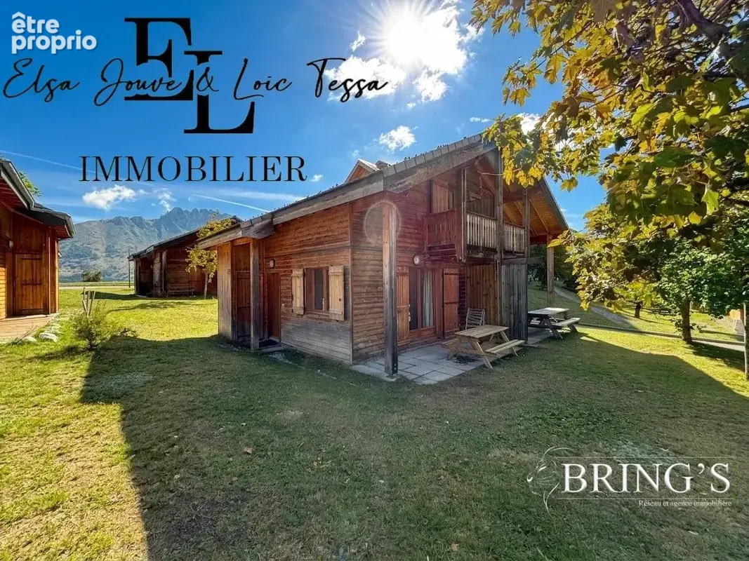 Appartement à LA CLUSE