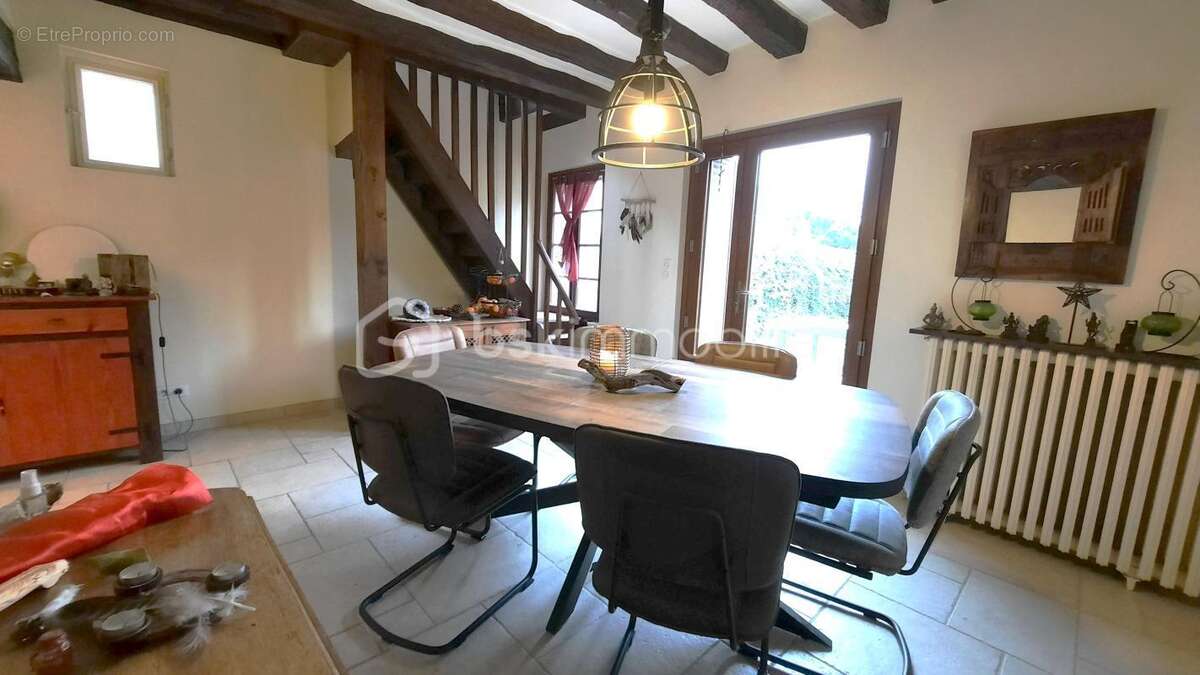 Maison de village à 5 minutes de JOIGNY - photo 5