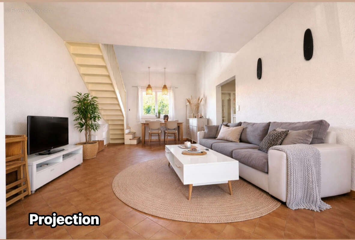 Maison à AIGUES-VIVES