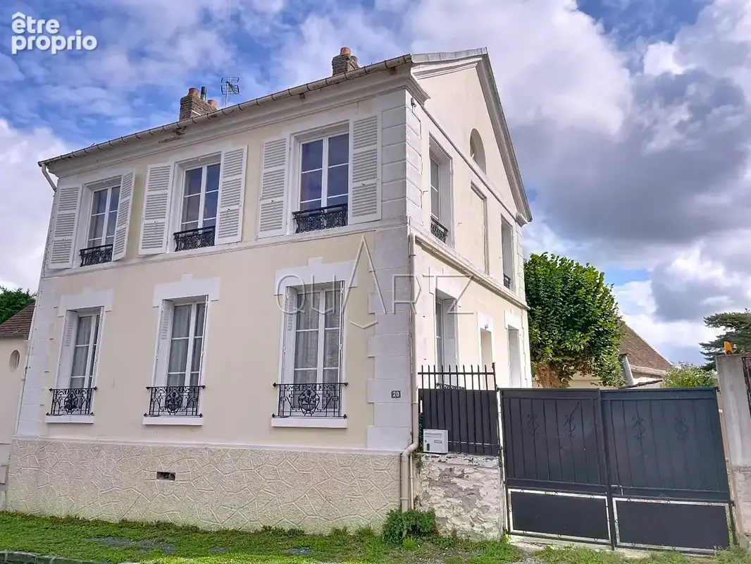 Maison à MARINES