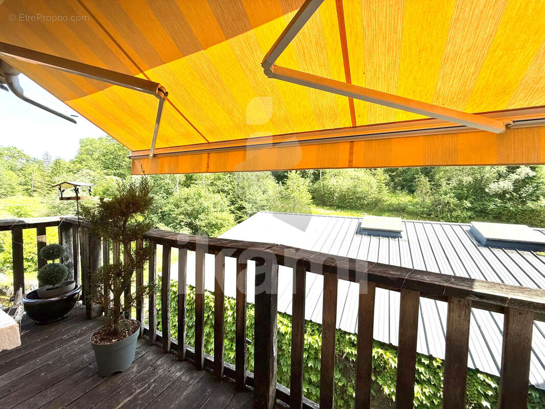 Appartement à DOUCIER