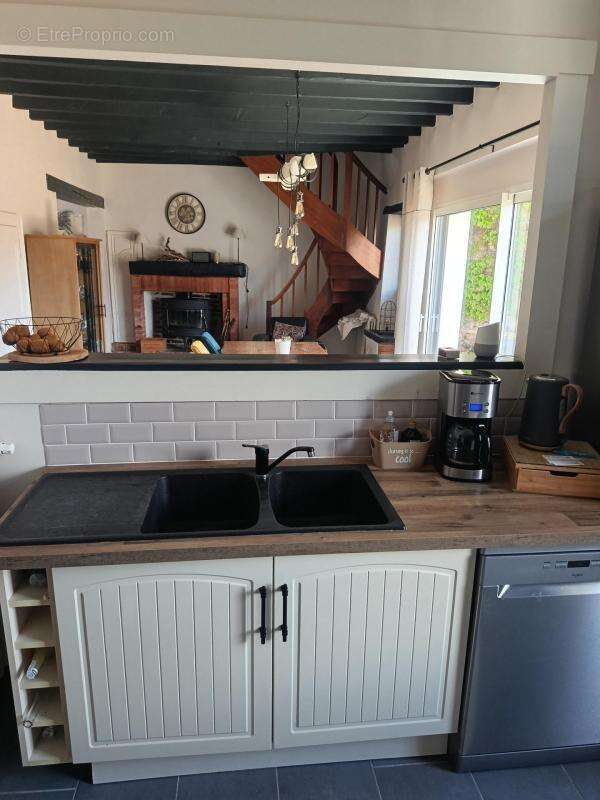 Maison à LA CHAPELLE-D'ALIGNE