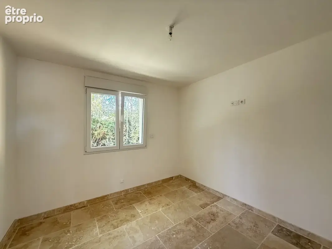 Maison de plain-pied 3 chambres proche du centre de Louhans. - photo 10