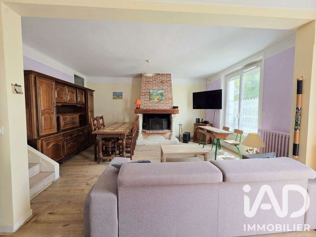 Maison 104 m² à Mereville  - photo 4