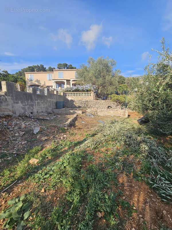 Terrain à LA VALETTE-DU-VAR