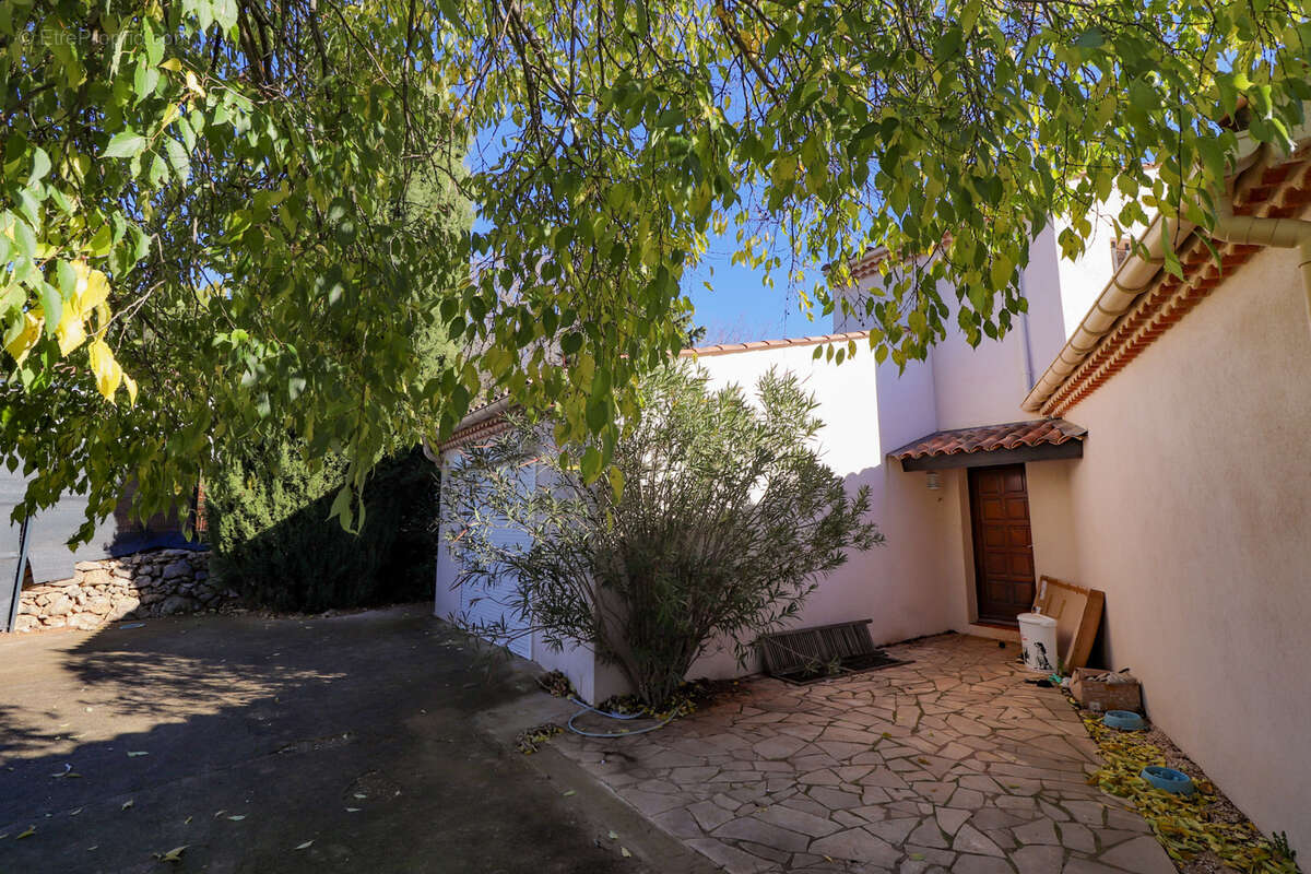 Maison à DRAGUIGNAN