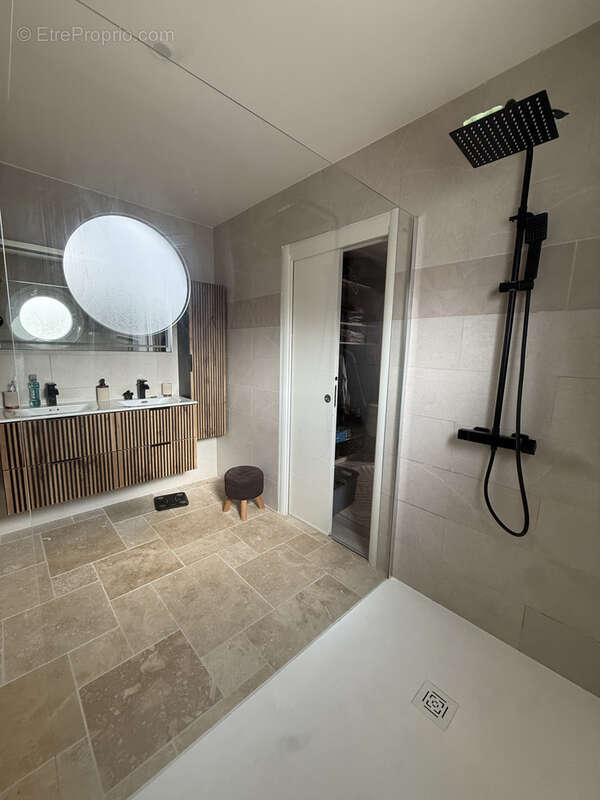 Maison contemporaine de plain-pied   Prestations de qualité   4 chambres - photo 8