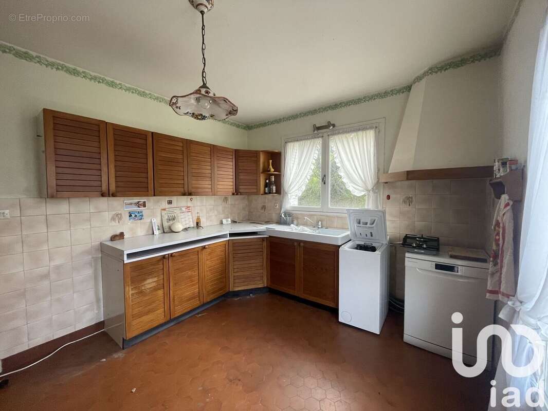 Photo 2 - Maison à SAINT-CLAIR-DU-RHONE