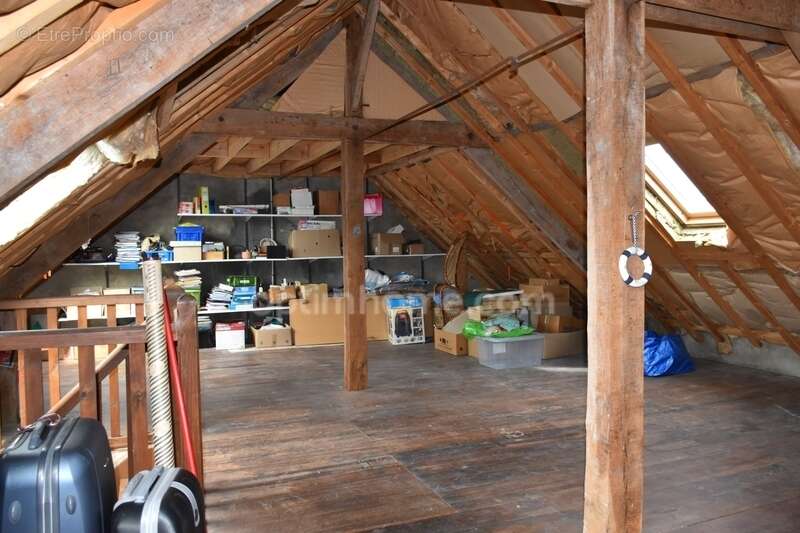 Maison à MALESTROIT