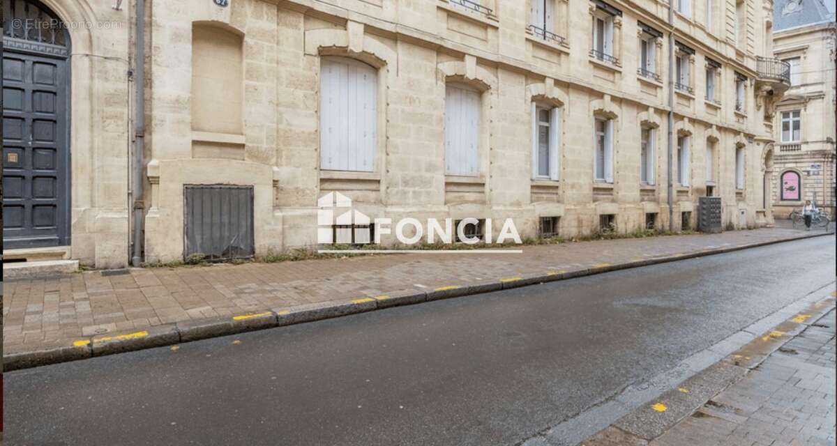 Appartement à BORDEAUX