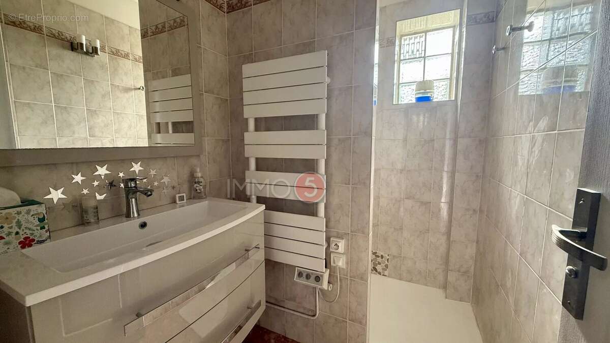 Maison 242 m² à Villemomble  - photo 12