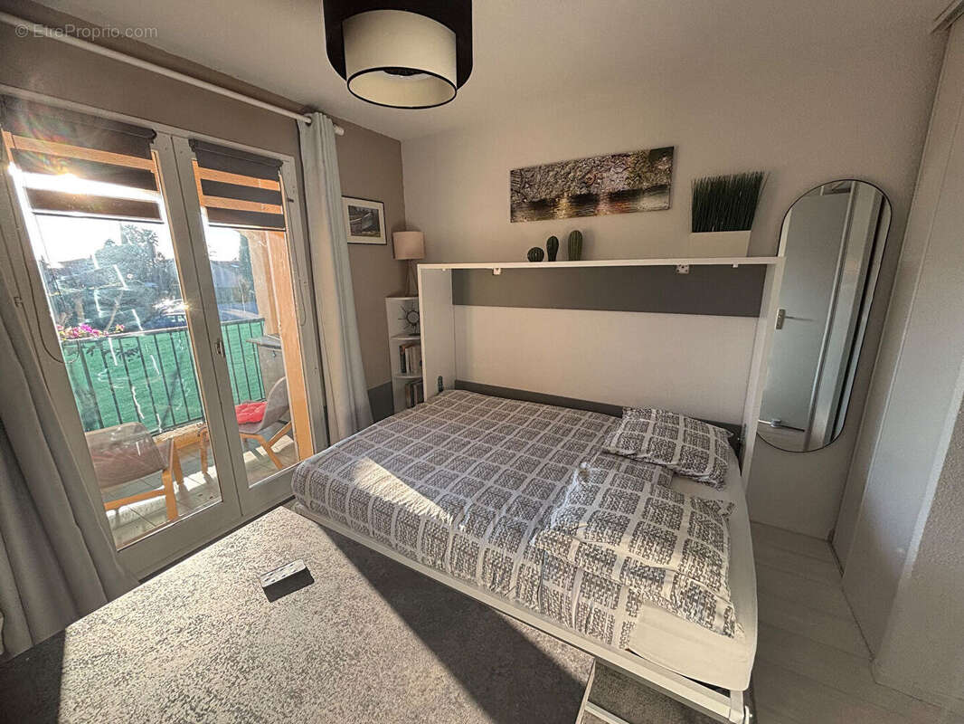 Appartement à LA LONDE-LES-MAURES