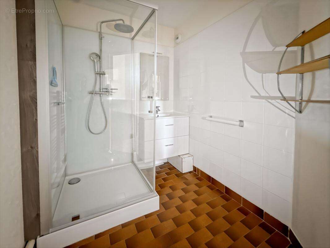 Appartement À Vendre - photo 9