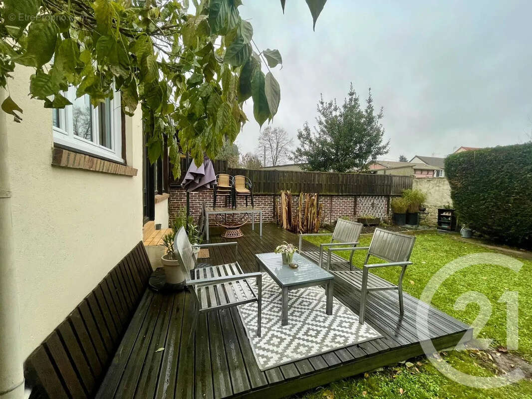 Maison à SAINT-MARD