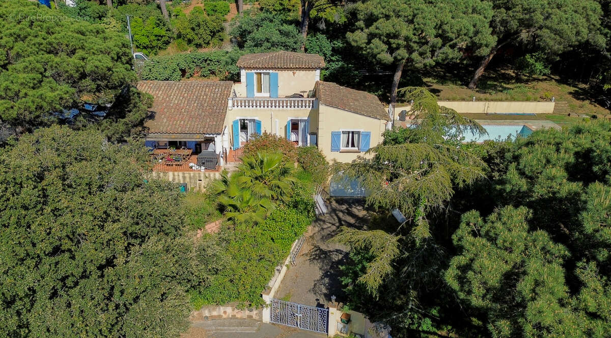 Maison à LA CROIX-VALMER