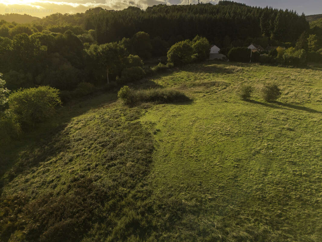 Maison à SAINT-ELOY-LES-MINES